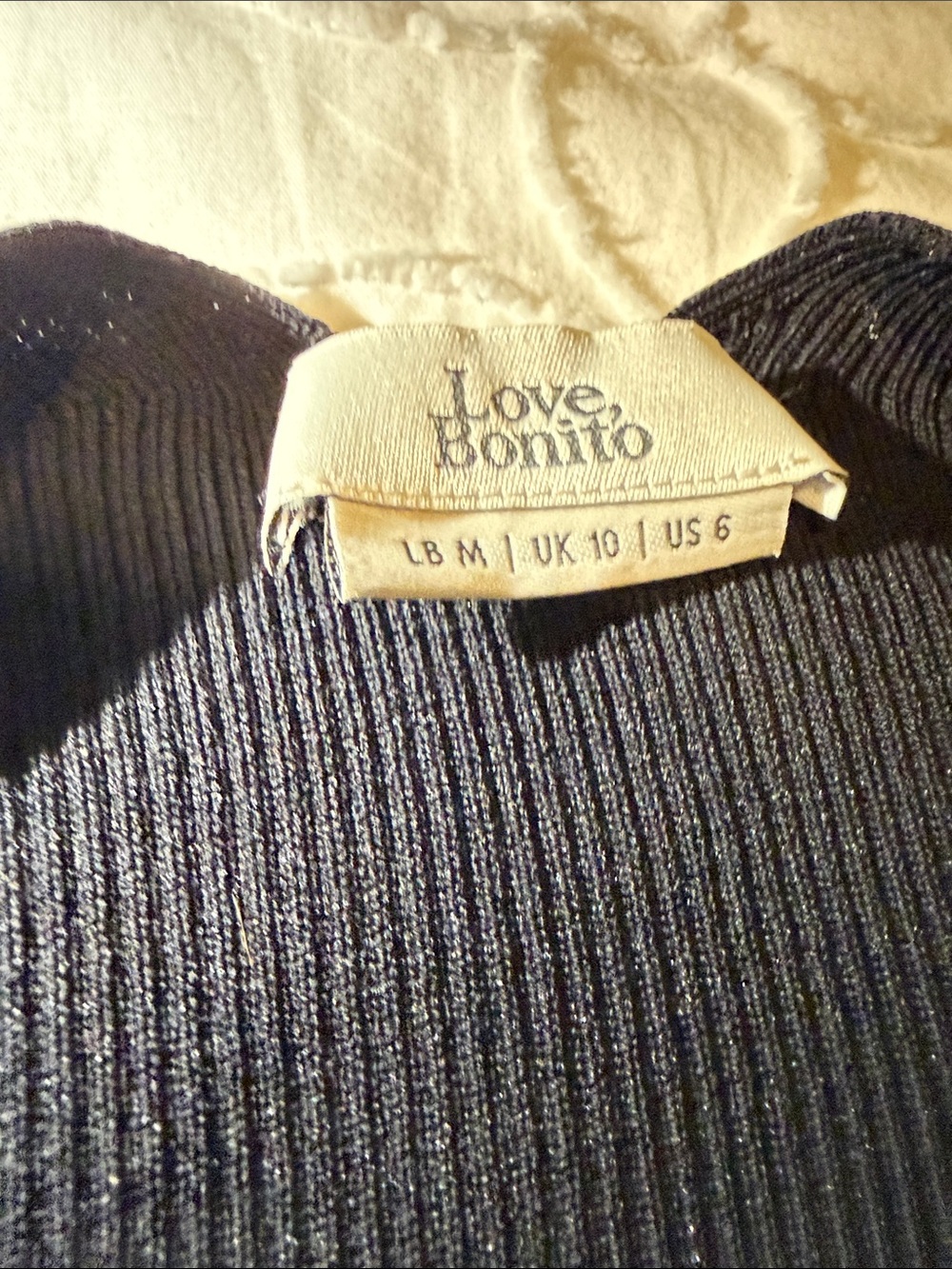 Black Ribbed V-Neck Sweater - Picture 3 of 3
